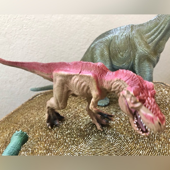 Toy Dinosaur Lot Of 4 - Action Figures - Picture 4 of 11